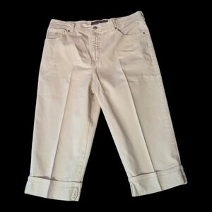 Gloria Vanderbilt Beige Amanda Stretch Denim Cuffed Capris Jeans Women's 14